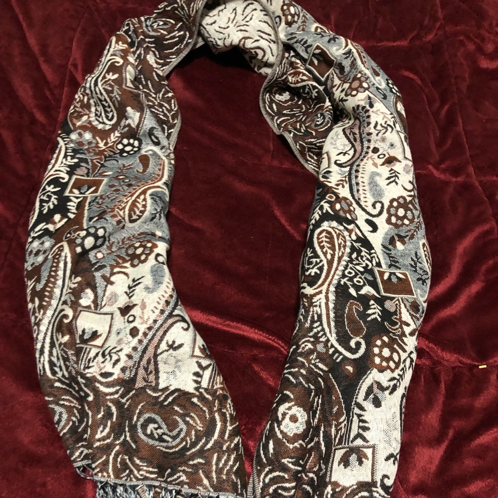 Gaoyu Beautiful Large Scarf/Wrap
